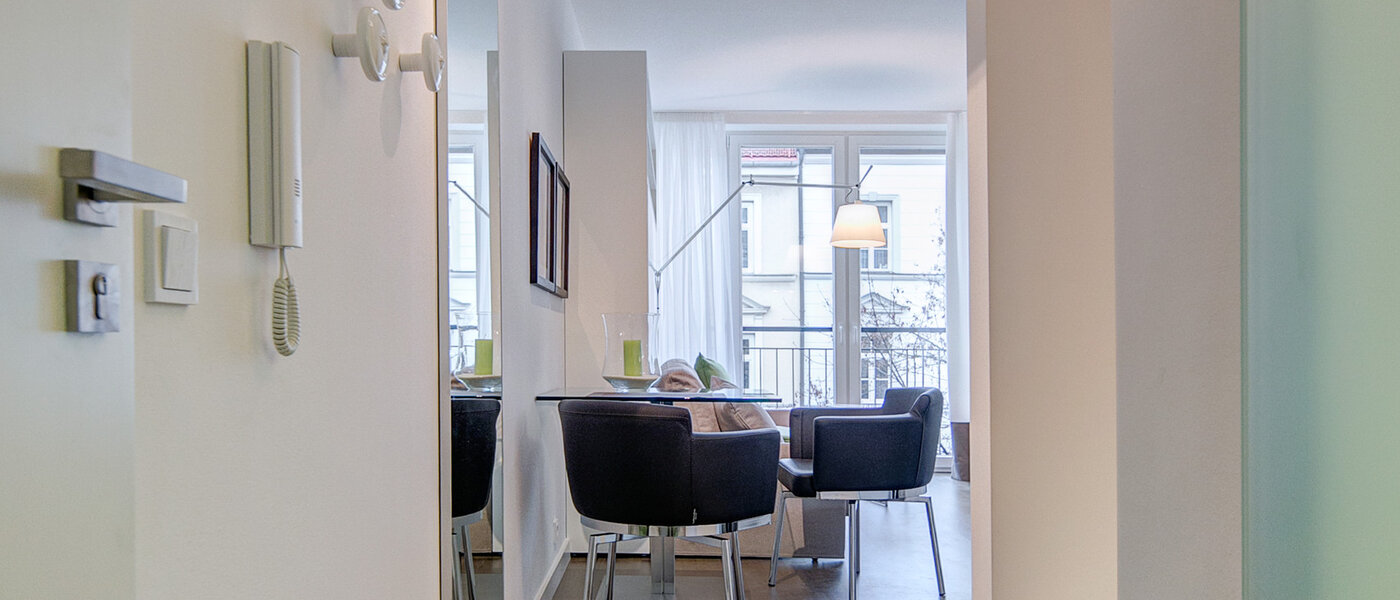 abitazione München Schwabing-Nord (zw. Leopoldstraße & Englischen Garten) 02 ingresso/corridioio 9075