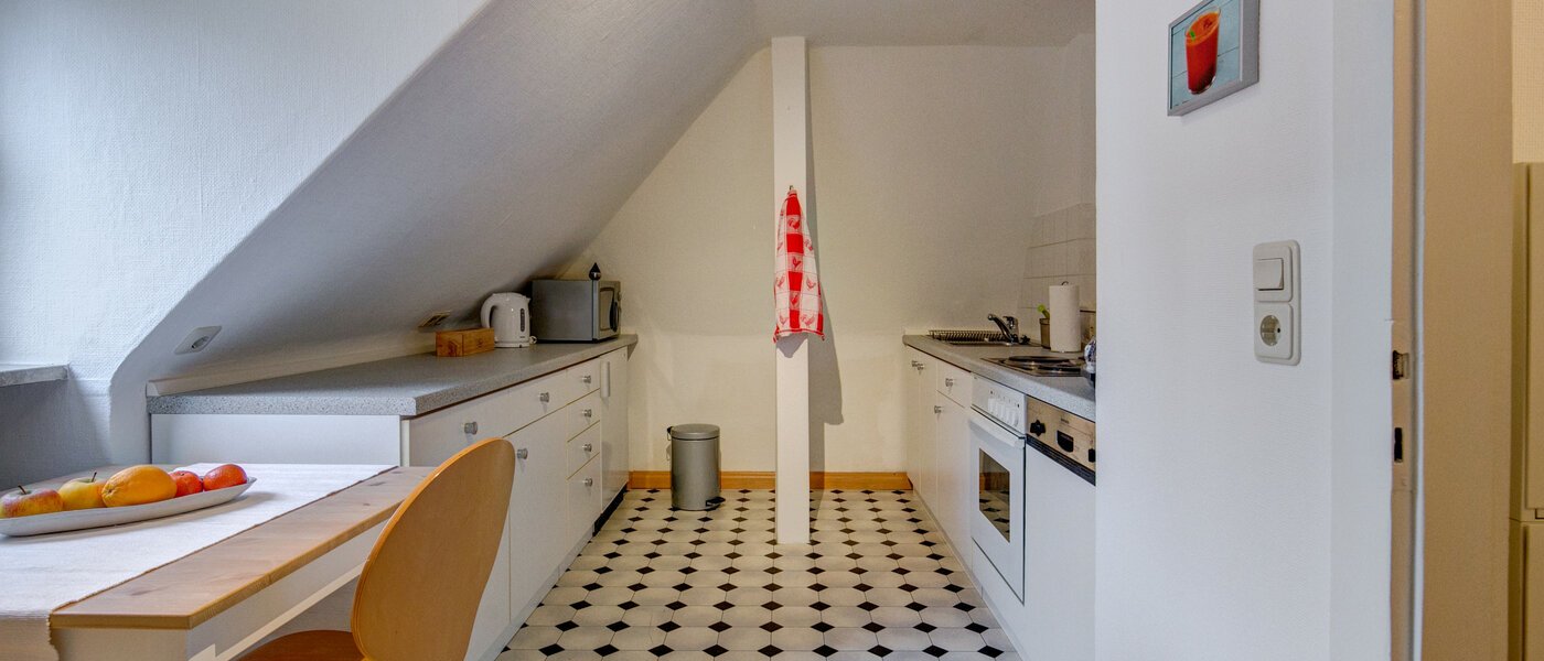 attico Gräfelfing 01 cucina 9079