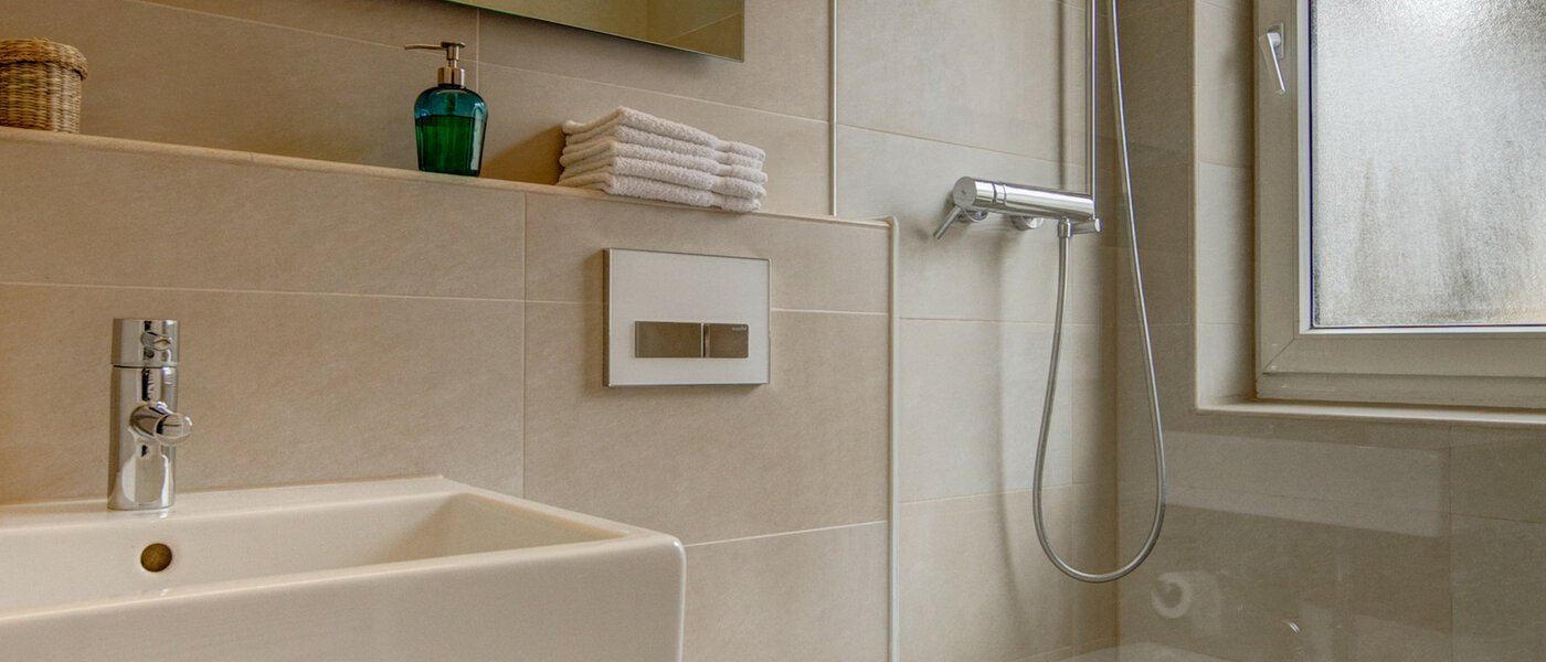 appartamento München Harlaching 02 bagno 9099