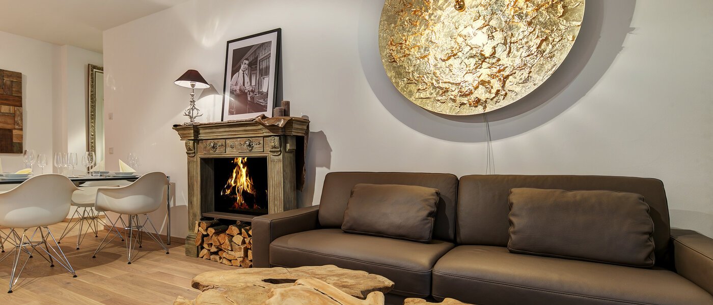 appartamento München Neuhausen 05 soggiorno 9154