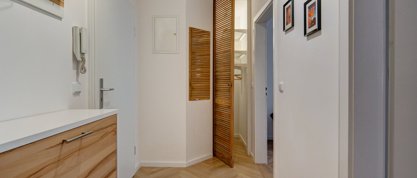 appartamento München Glockenbachviertel 01 ingresso/corridioio 9181