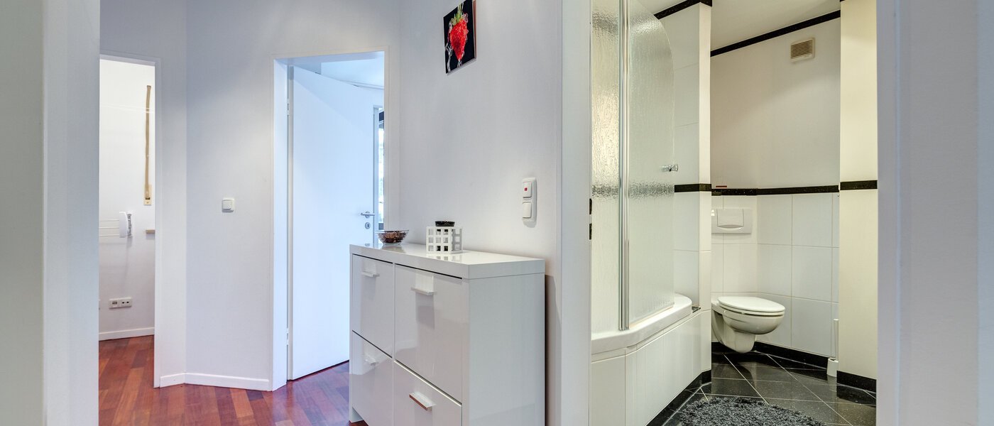 appartamento München Schwabing-West 03 ingresso/corridioio 9187