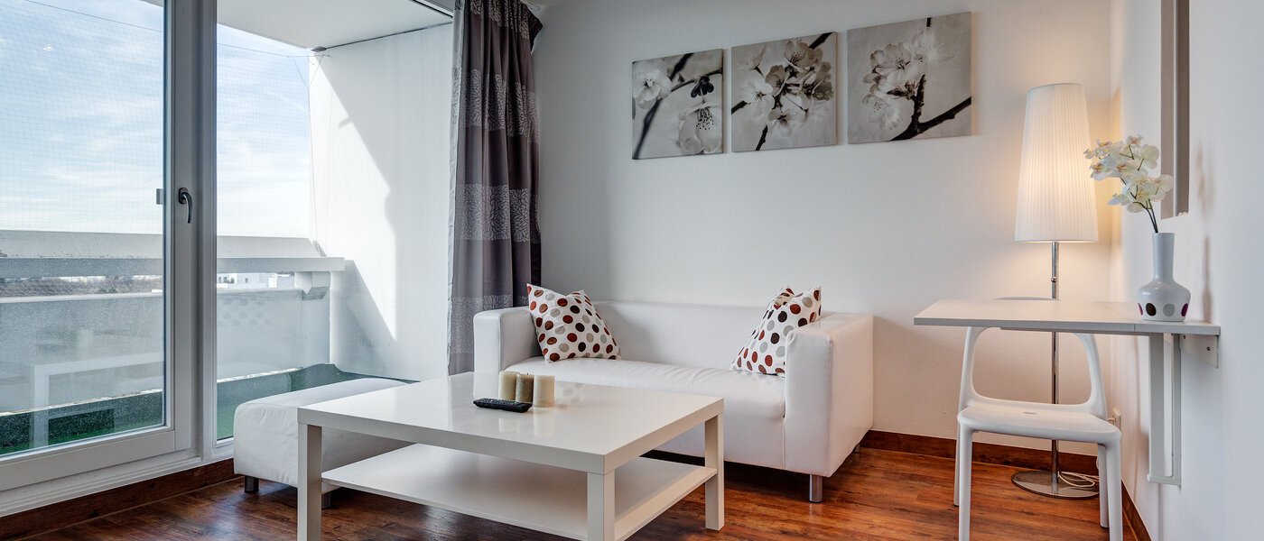 appartamento München Olympiadorf 01 soggiorno 9195