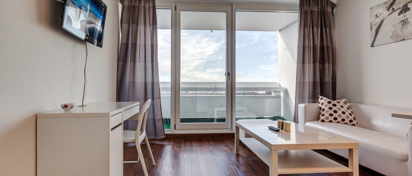 appartamento München Olympiadorf 04 soggiorno 9195