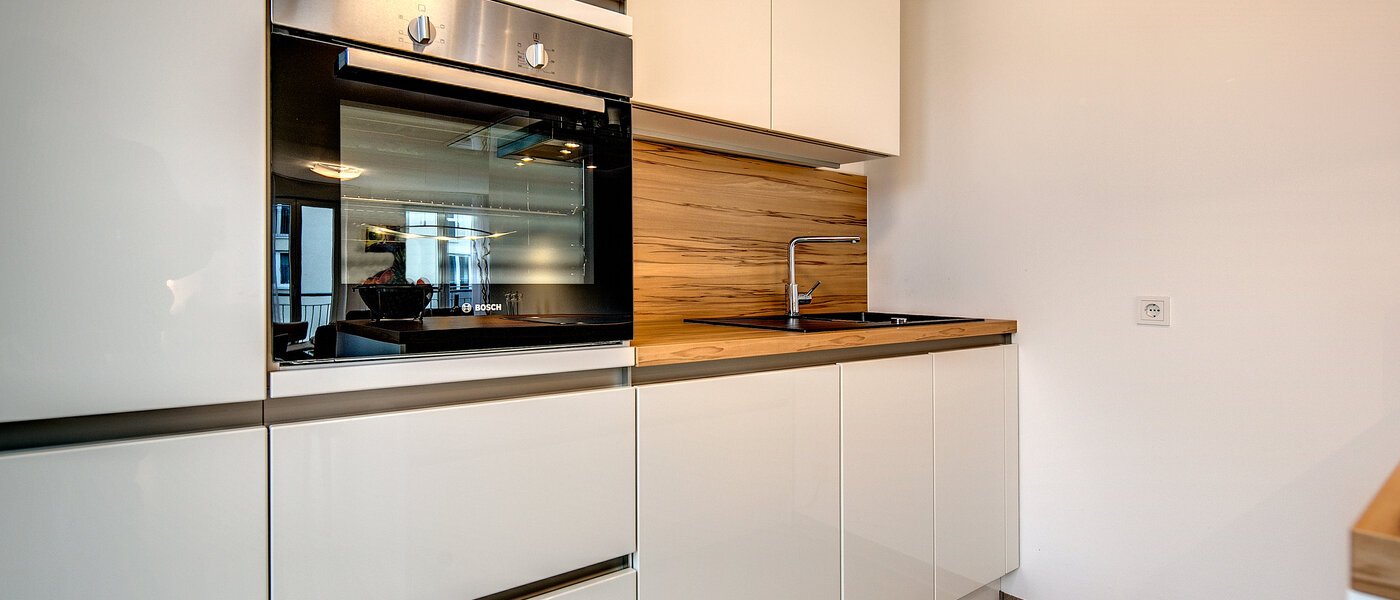 attico con terrazzo München Nymphenburg 01 cucina 9208