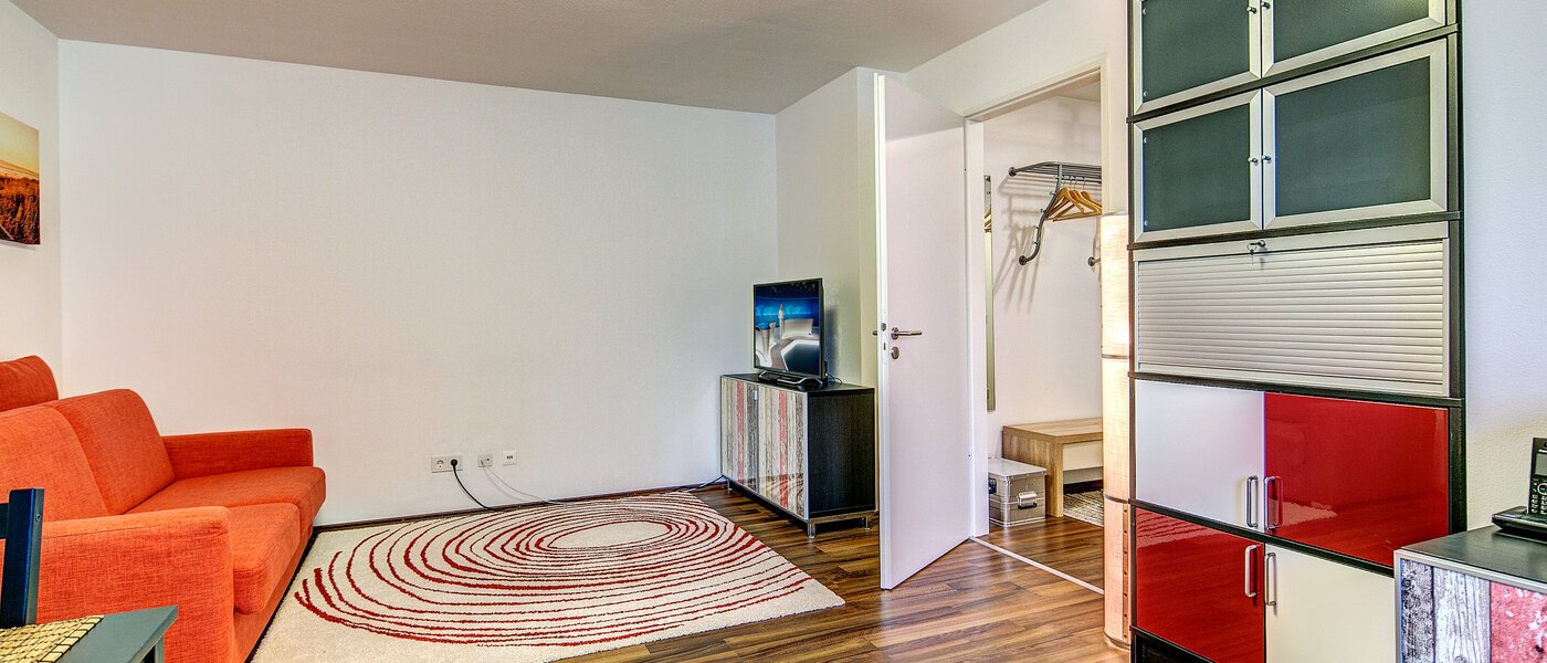 appartamento München Obersendling 04 soggiorno 9218