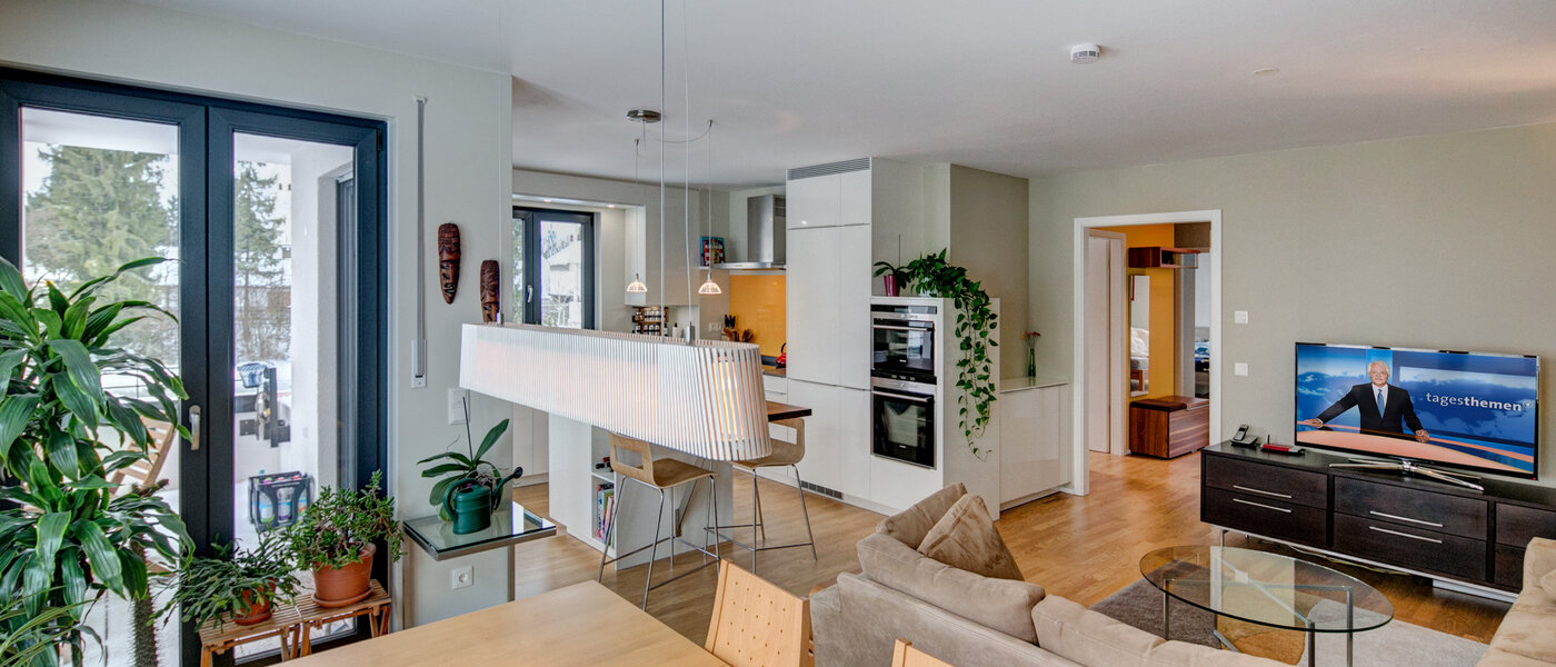 appartamento München Oberföhring 04 soggiorno 9269