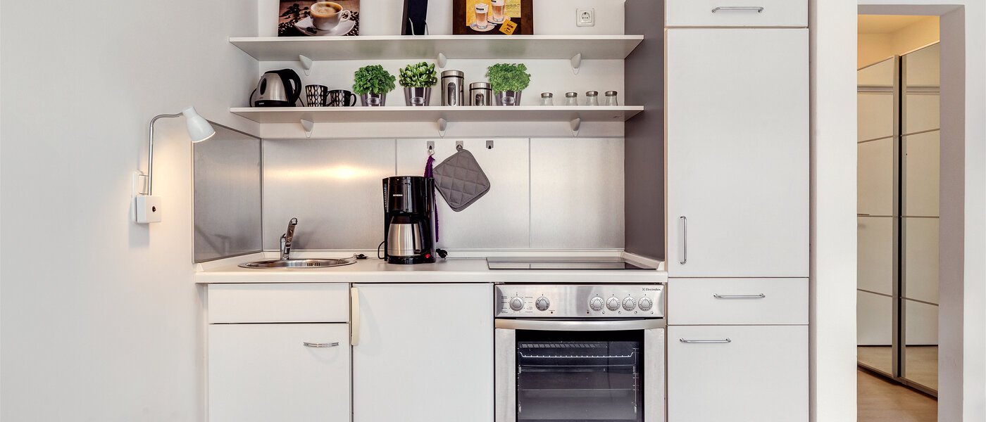 abitazione München Schwabing 01 cucina 9272