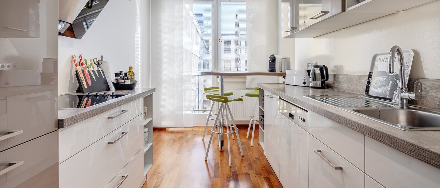 appartamento München Lehel 01 cucina 9317