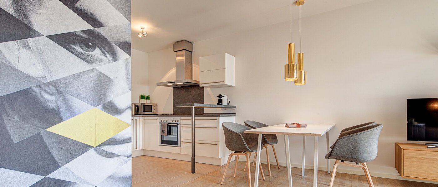 appartamento München Schwanthalerhöhe 03 soggiorno 9378