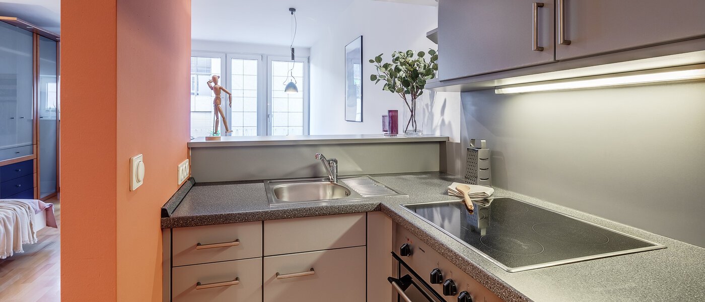 appartamento München Schwabing (rechts der Leopoldstraße) 02 cucina 938