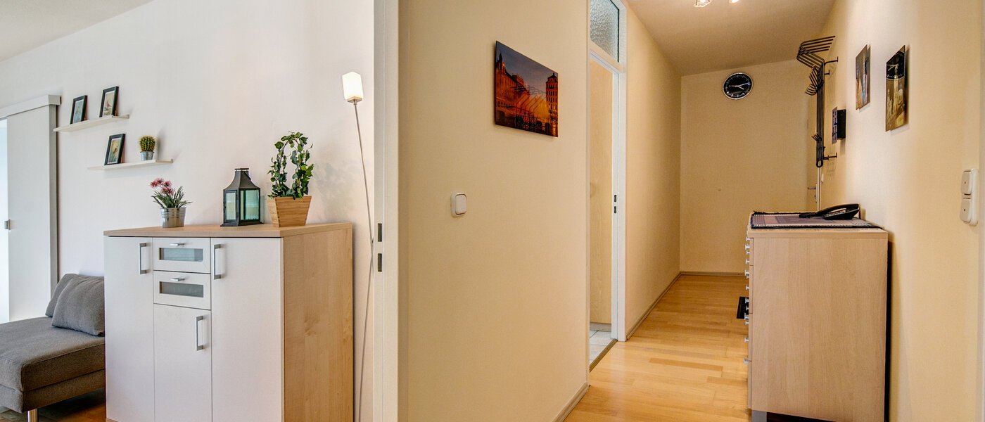 appartamento München Maxvorstadt - Universitätsviertel 03 ingresso/corridioio 9416