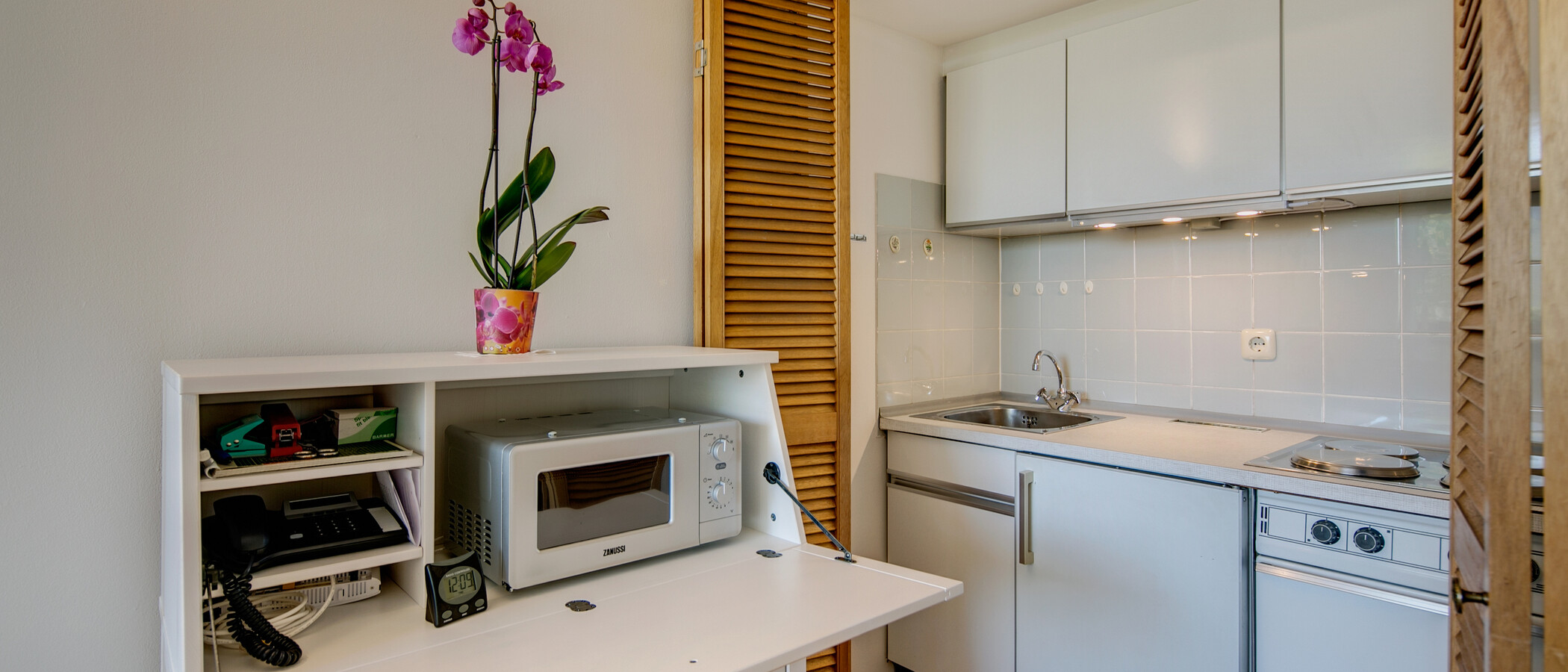 appartamento München Schwabing (rechts der Leopoldstraße) 02 cucina 9457