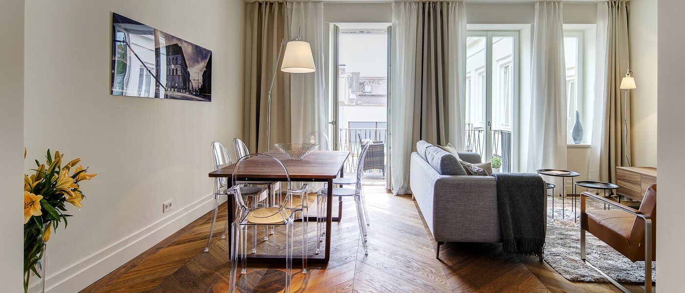 appartamento München Maxvorstadt - Rund um den Josephplatz 03 sala da pranzo 9480