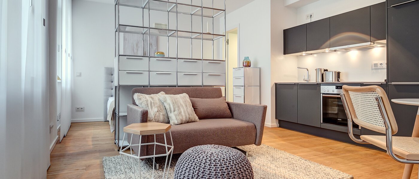 appartamento München Schwabing (rechts der Leopoldstraße) 03 soggiorno 9520