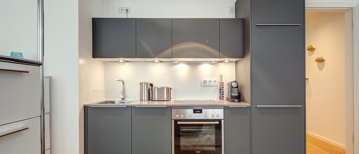 appartamento München Schwabing (rechts der Leopoldstraße) 01 cucina 9520