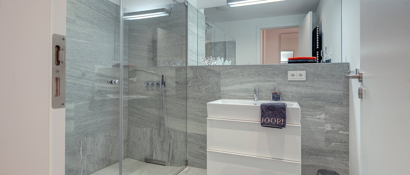 appartamento München Schwabing (rechts der Leopoldstraße) 01 bagno 9521