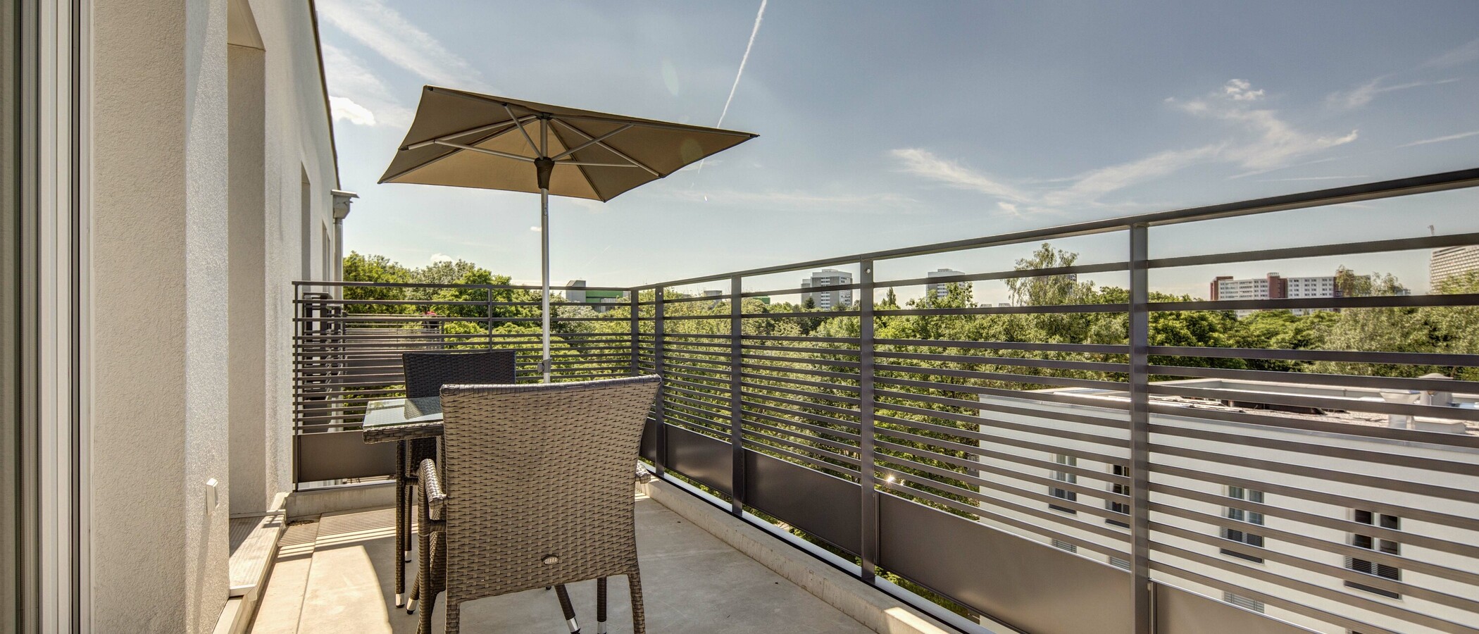 appartamento München Bogenhausen 01 balcone 9524