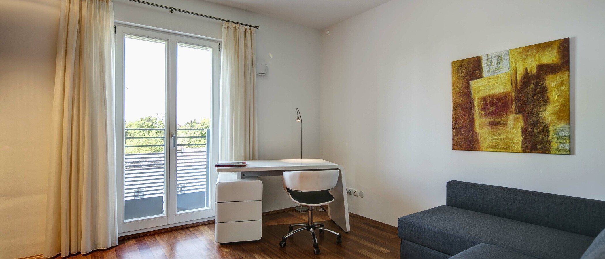 appartamento München Bogenhausen 01 camera per gli ospiti 9524