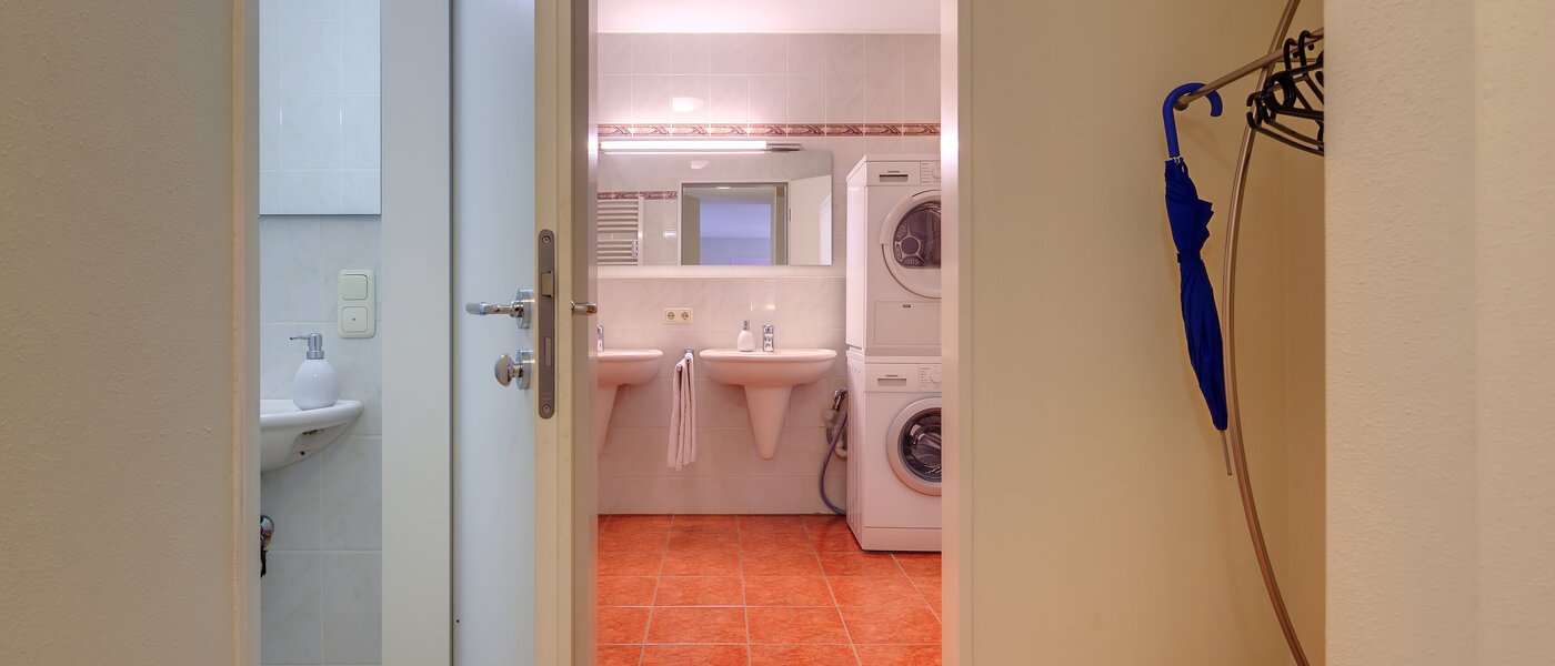 appartamento München Maxvorstadt - Museumsviertel 02 ingresso/corridioio 954