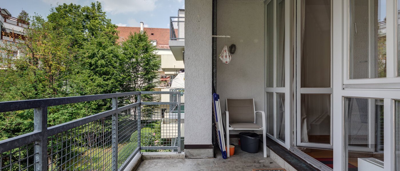 appartamento München Schwabing (links der Leopoldstraße) 03 balcone 9548