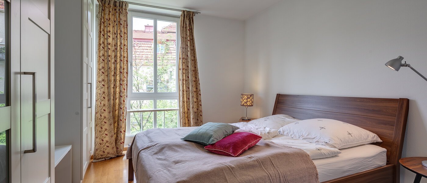 appartamento München Schwabing (links der Leopoldstraße) 01 camera da letto 9548