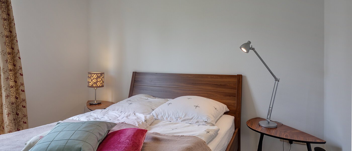 appartamento München Schwabing (links der Leopoldstraße) 02 camera da letto 9548