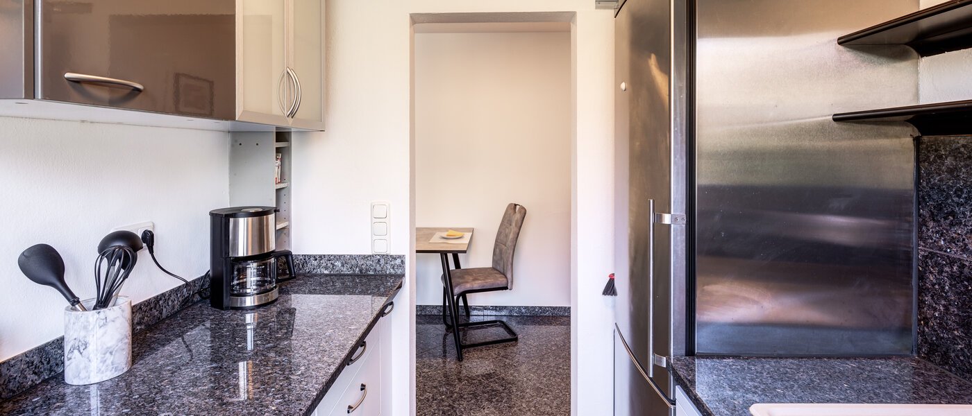 appartamento München Oberföhring 02 cucina 9553