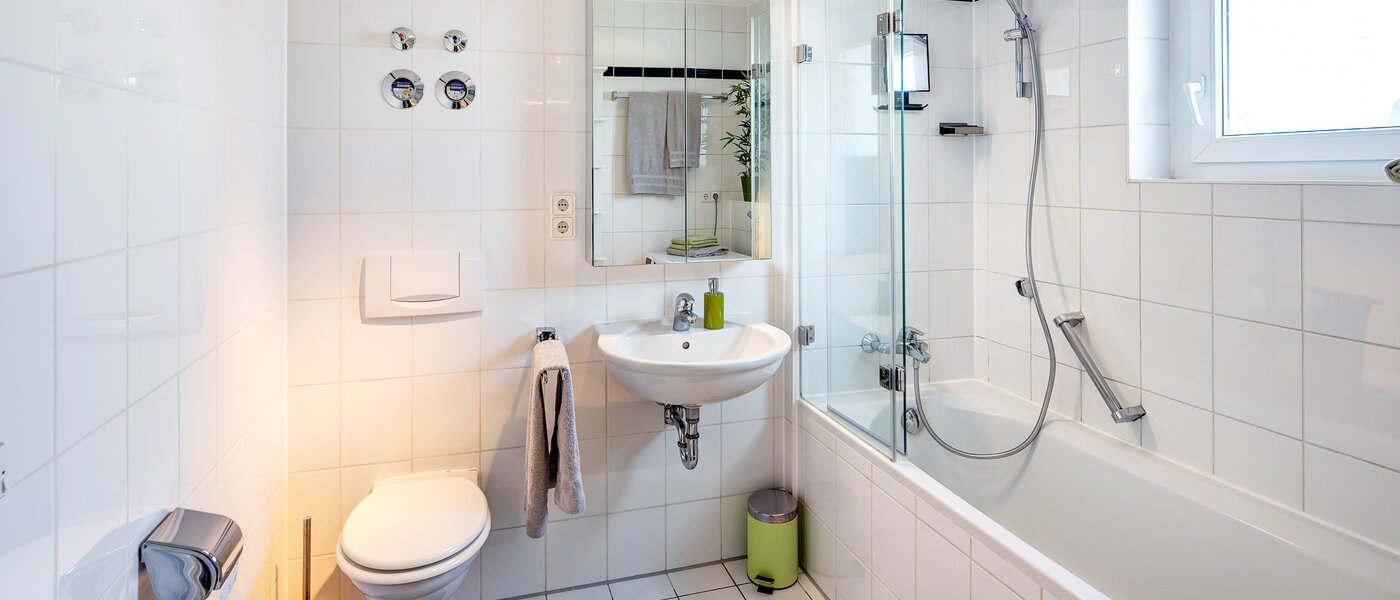 appartamento München Schwabing-Nord (zw. Leopoldstraße & Englischen Garten) 01 bagno 9573
