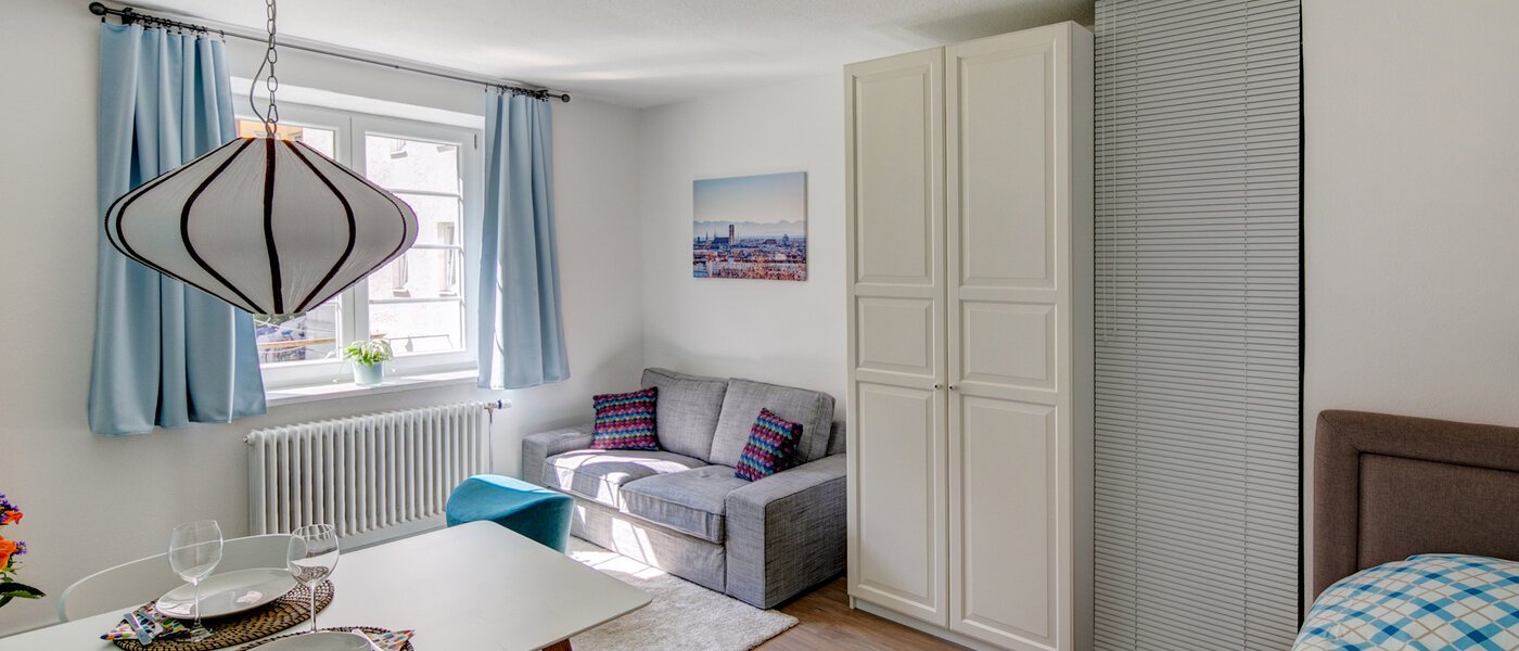 appartamento München Schwabing-West 02 soggiorno 9578