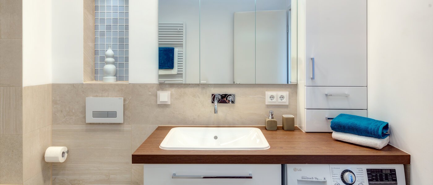 attico con terrazzo München Schwabing 03 bagno 9602