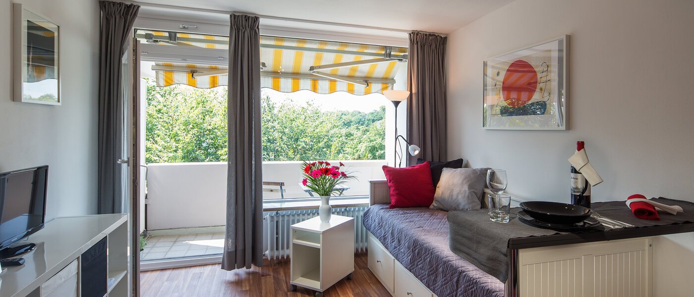 abitazione München Schwabing-Nord (zw. Leopoldstraße & Englischen Garten) 01 soggiorno 9622