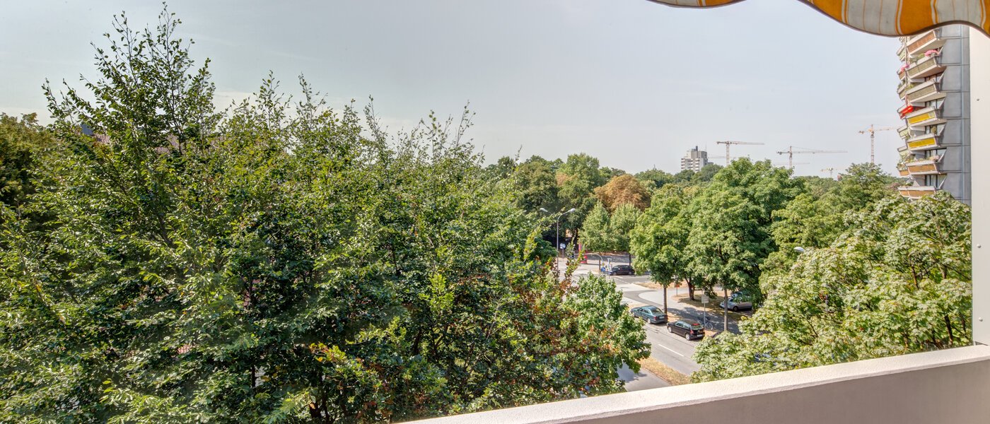 abitazione München Schwabing-Nord (zw. Leopoldstraße & Englischen Garten) 02 balcone 9622