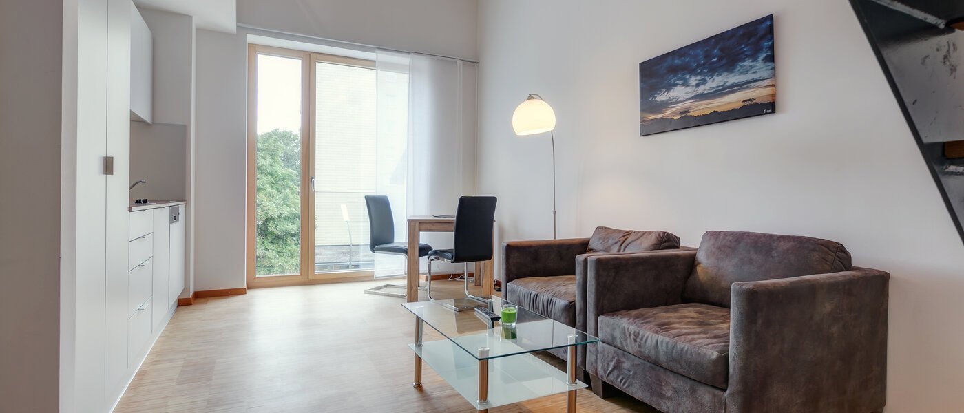 maisonnette con galleria Unterschleißheim Lohhof 03 soggiorno 9676