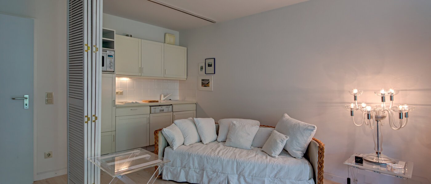 appartamento München Haidhausen 03 soggiorno 9683