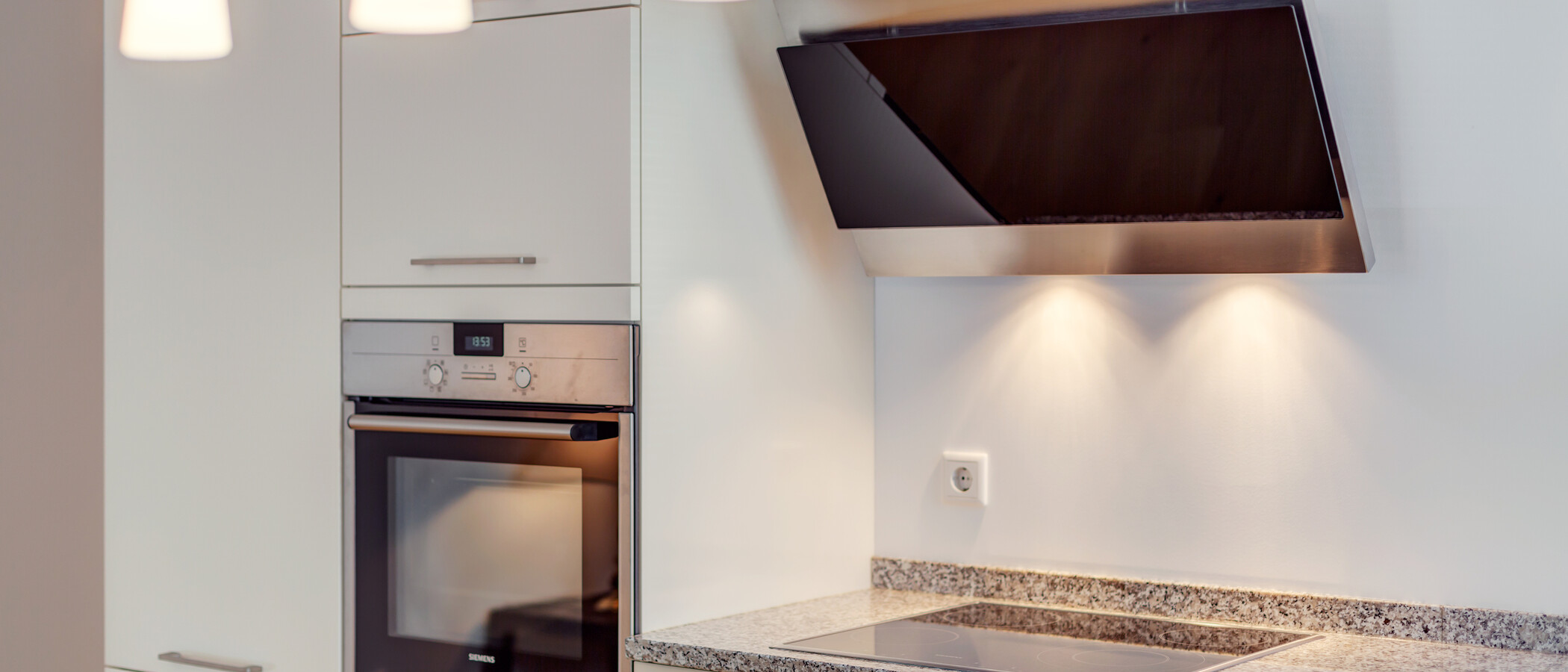 appartamento München Neuhausen 02 cucina 9686