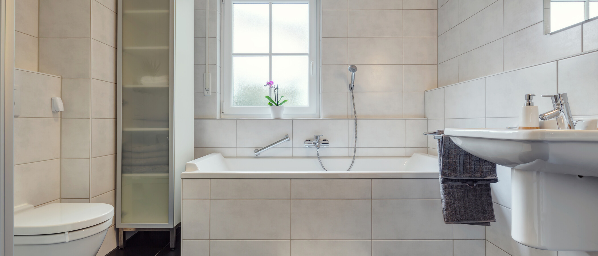 appartamento con giardino München Forstenried 01 bagno 9703