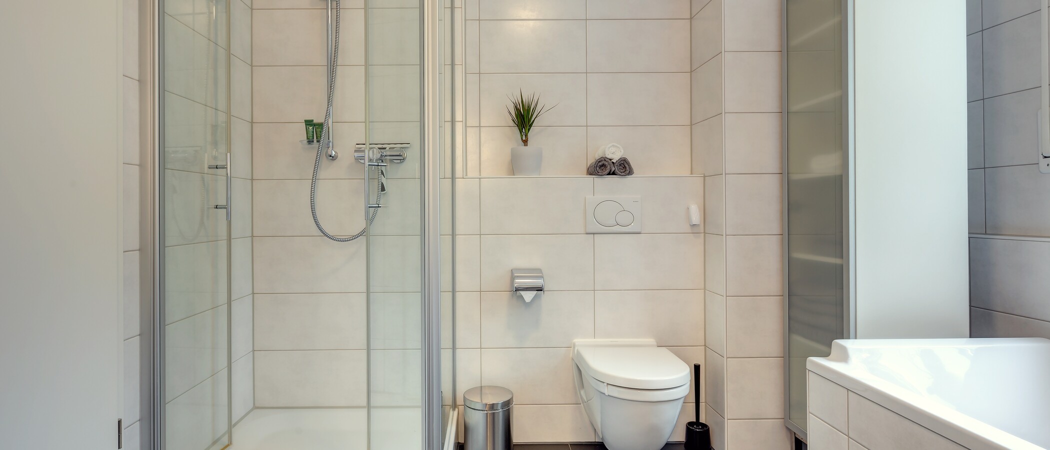 appartamento con giardino München Forstenried 02 bagno 9703