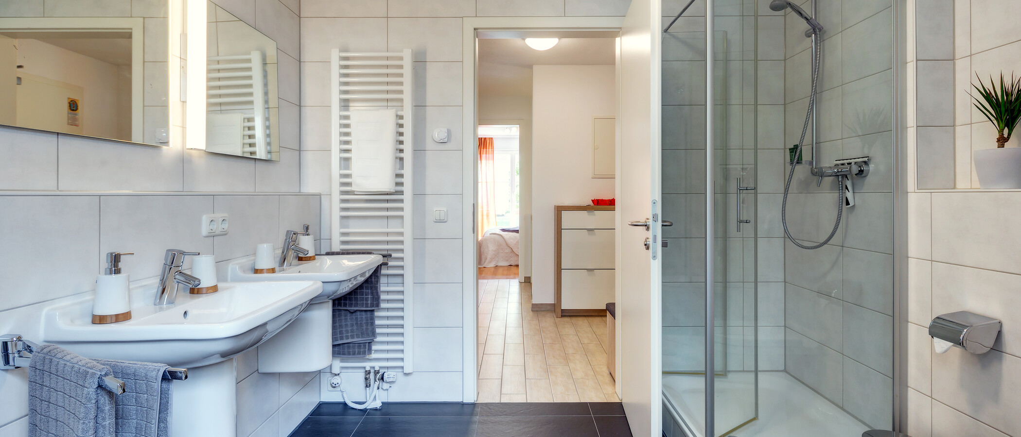 appartamento con giardino München Forstenried 03 bagno 9703