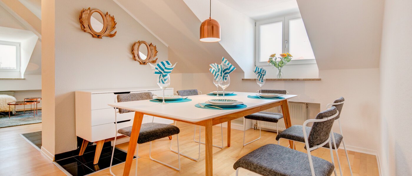 appartamento München Isarvorstadt 01 sala da pranzo 9718