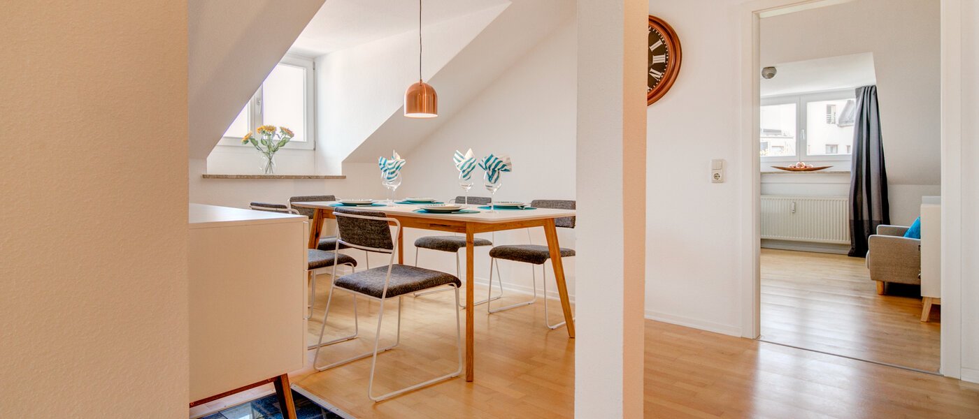 appartamento München Isarvorstadt 03 sala da pranzo 9718