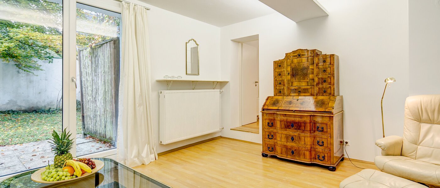 appartamento con giardino Gauting Stockdorf 05 soggiorno 9728