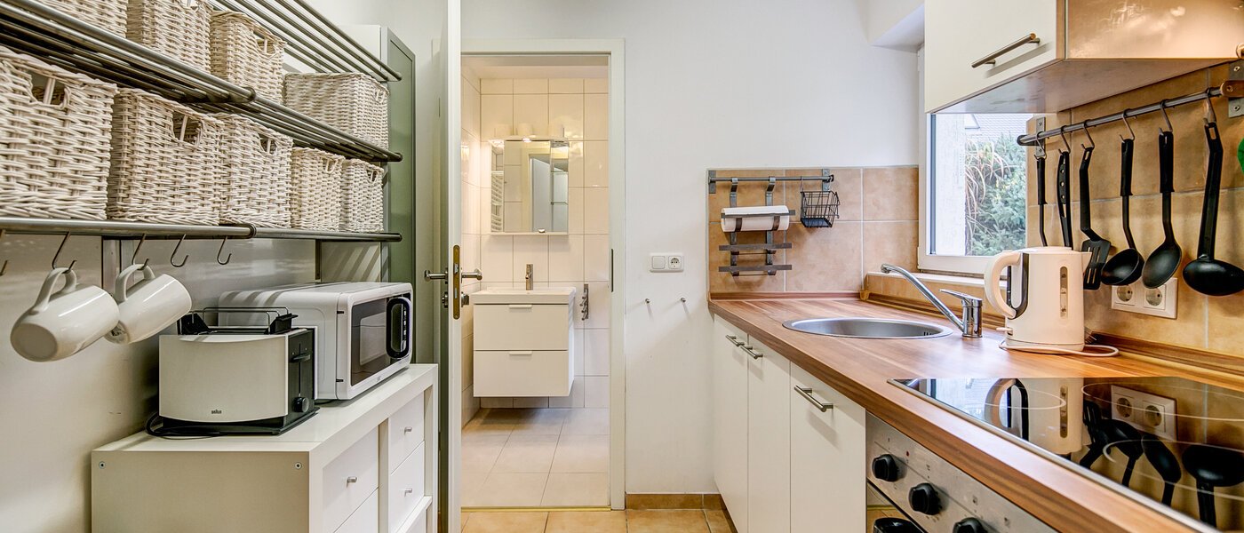 appartamento con giardino Gauting Stockdorf 03 cucina 9728