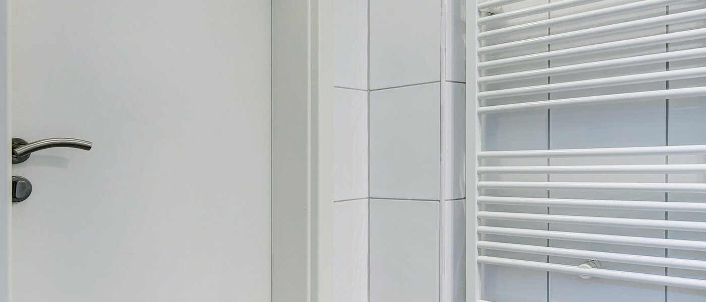 appartamento con giardino Gauting Stockdorf 05 bagno 9728