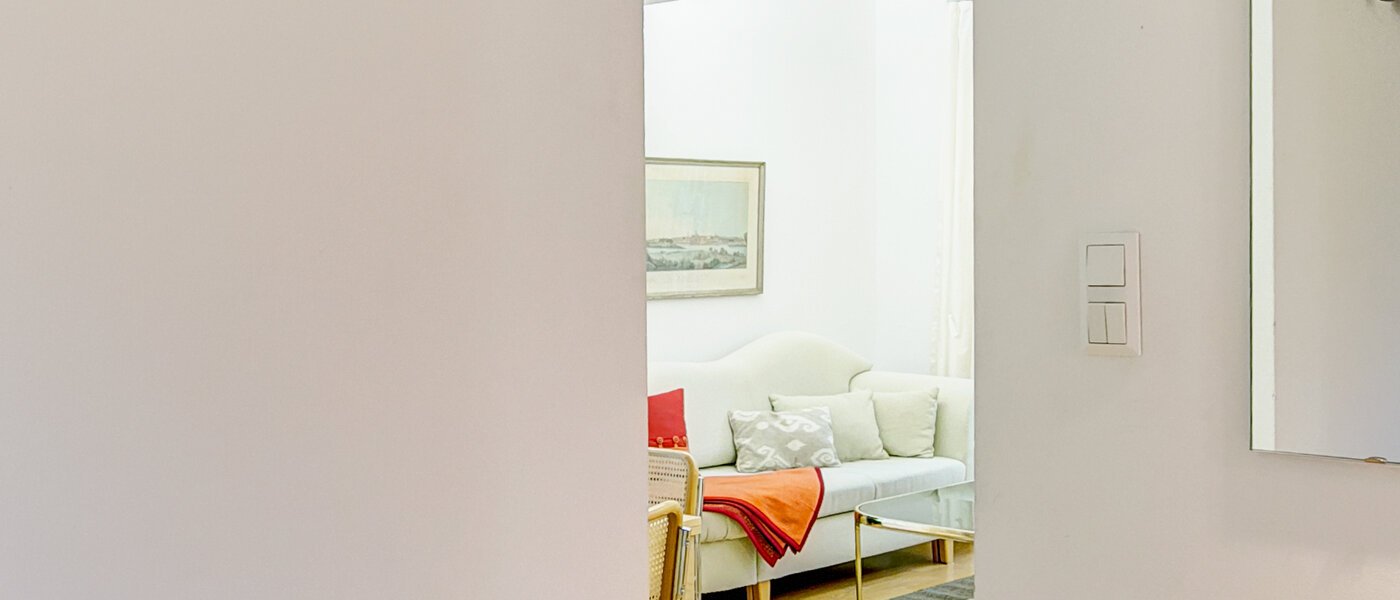 appartamento con giardino Gauting Stockdorf 03 ingresso/corridioio 9728