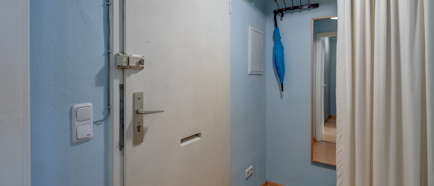 appartamento München Schwabing 02 ingresso/corridioio 973