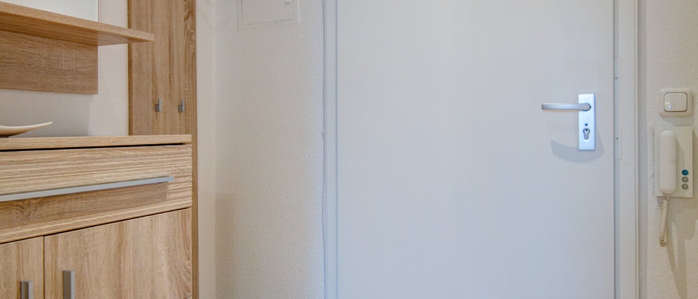 appartamento München Obermenzing 02 ingresso/corridioio 9775