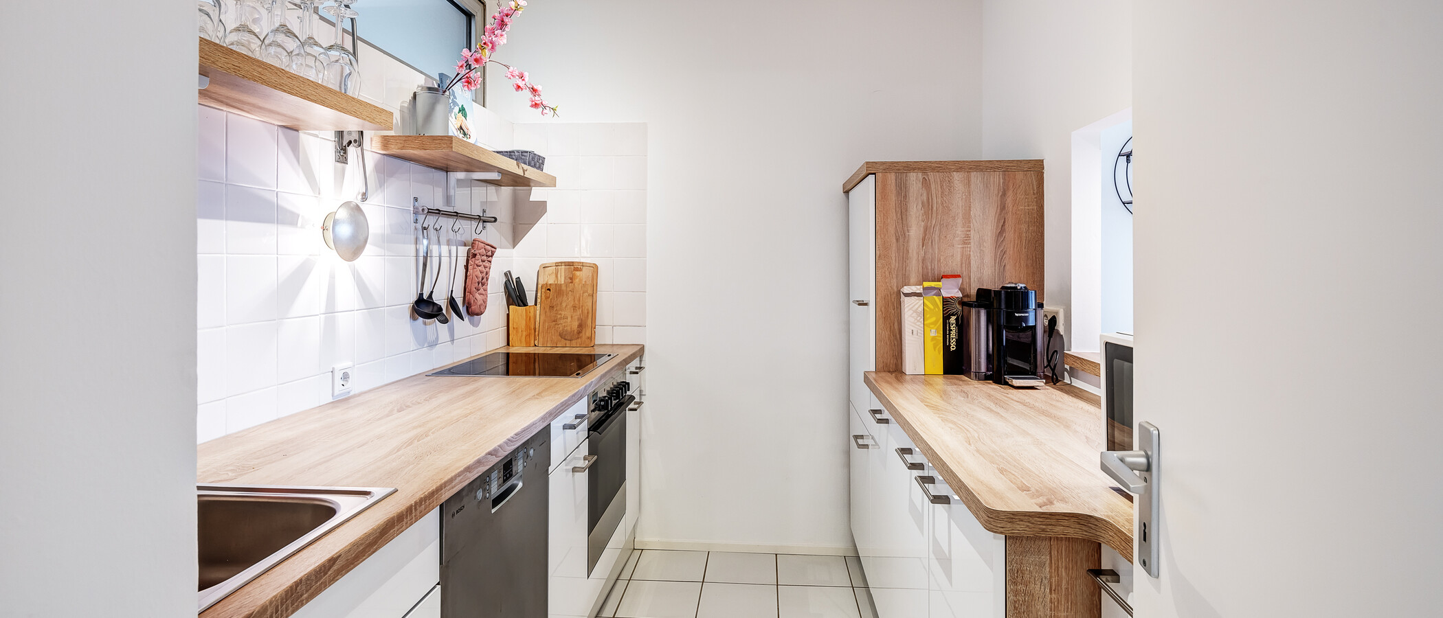 appartamento München Schwabing-Nord (zw. Leopoldstraße & Englischen Garten) 01 cucina 9789