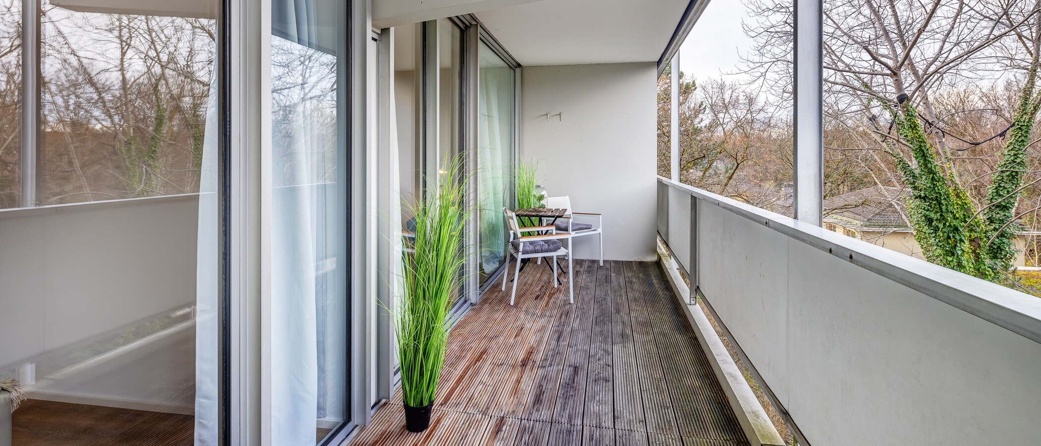 appartamento München Schwabing-Nord (zw. Leopoldstraße & Englischen Garten) 02 loggia 9789