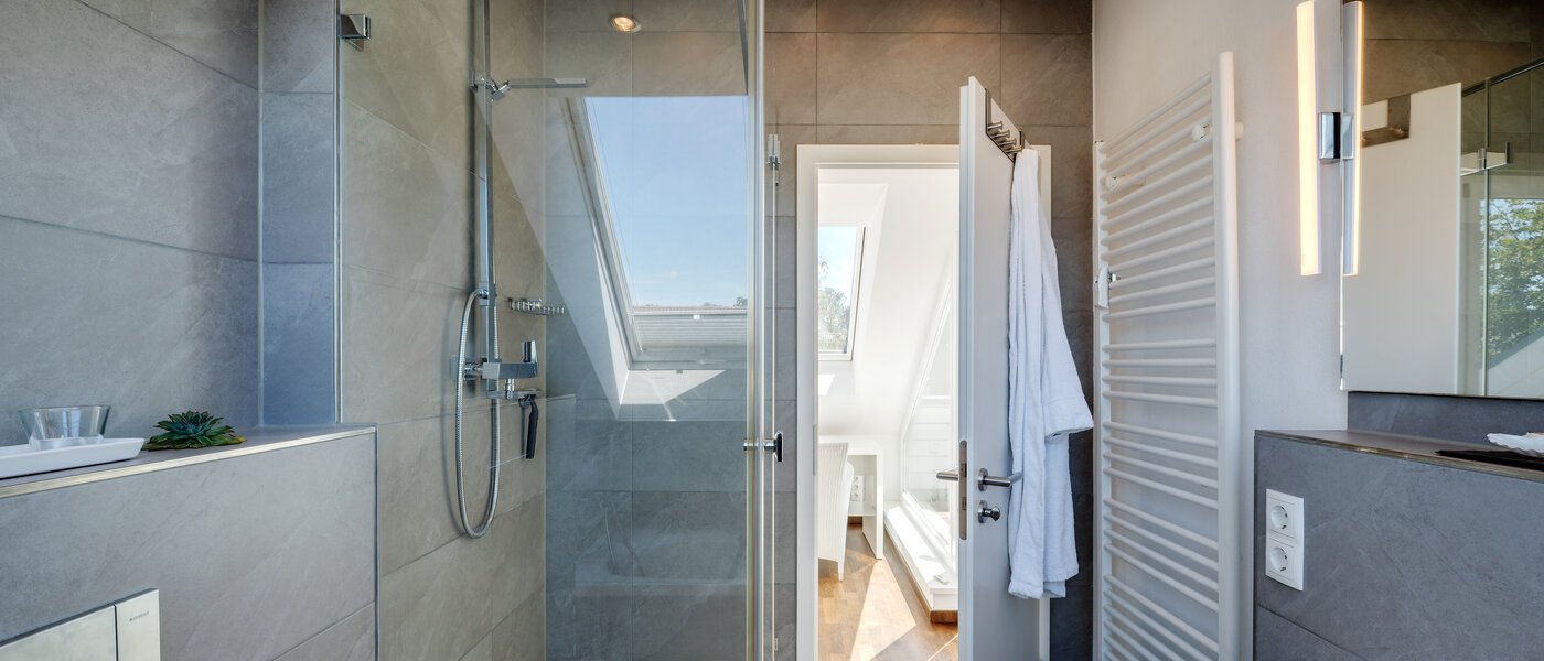 attico con terrazzo München Untermenzing 03 bagno 9794